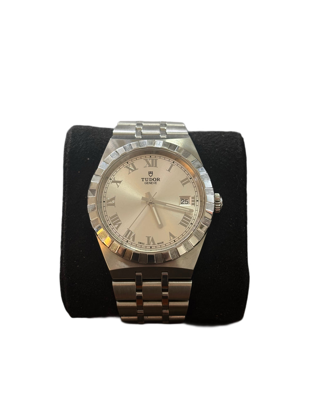 Tudor Royal full set under warranty (2028) NOS condition